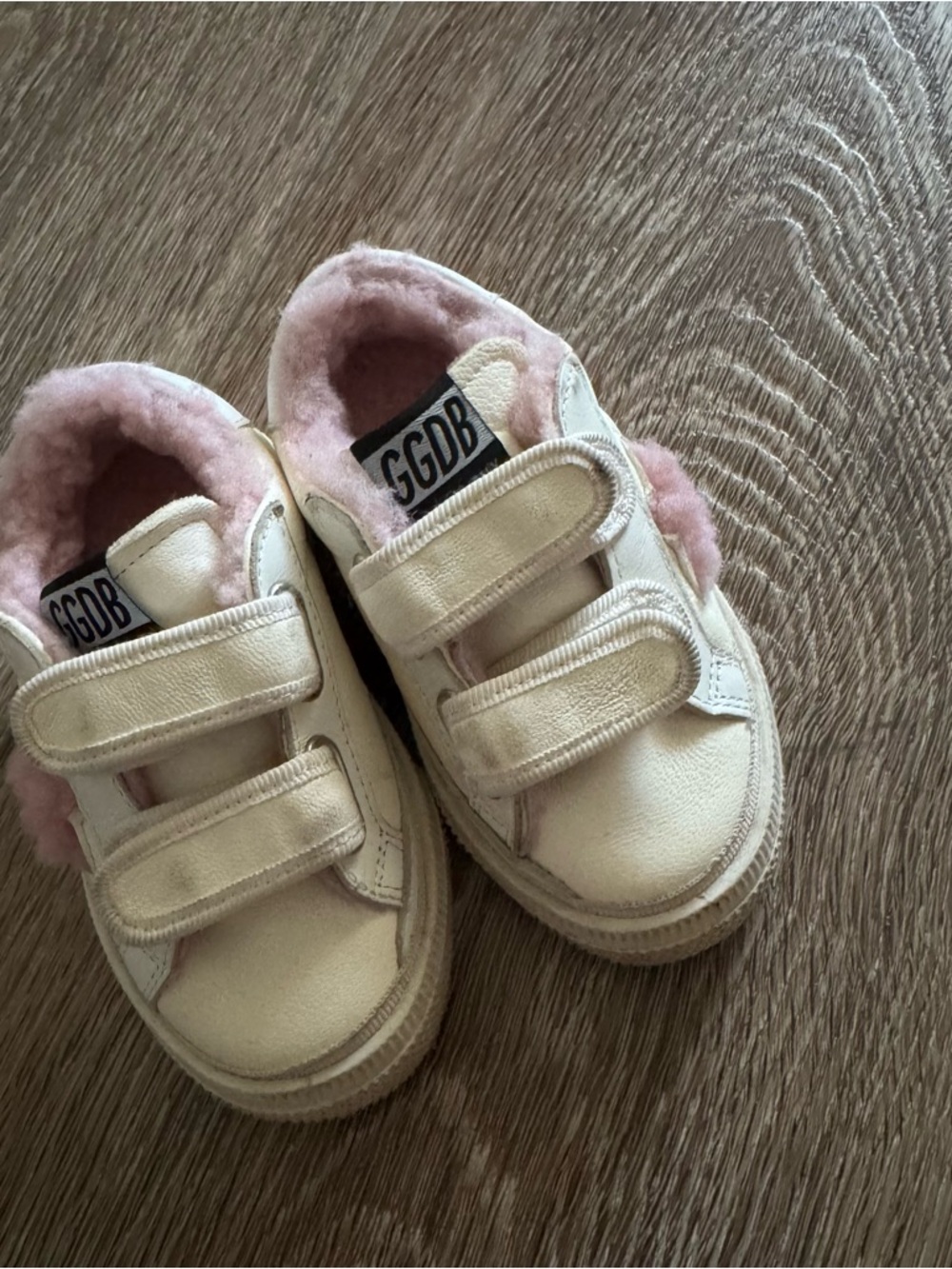 Golden Goose Kids White Sneakers with Pink Faux-Fur Lining